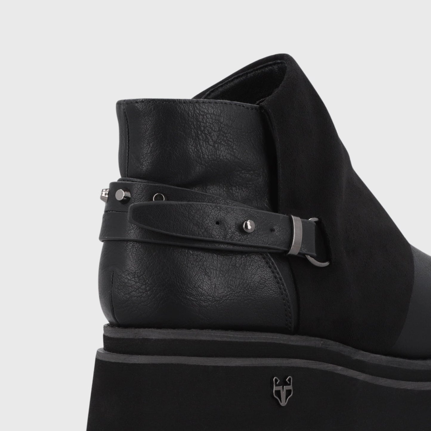 Botin Plataforma Negro Mujer 1509B - Gotta Chile