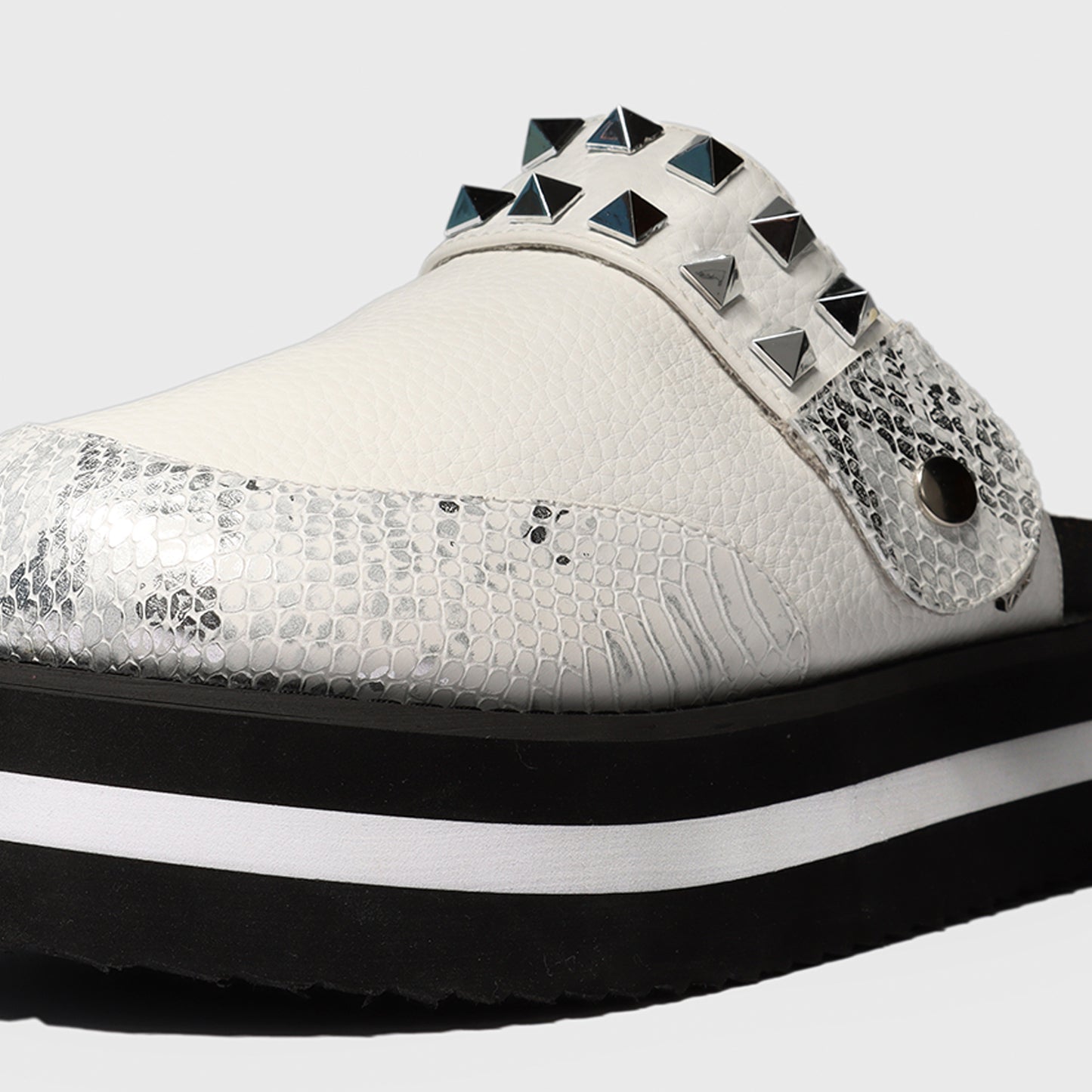 Zueco Blanco Cuero Mujer 25265