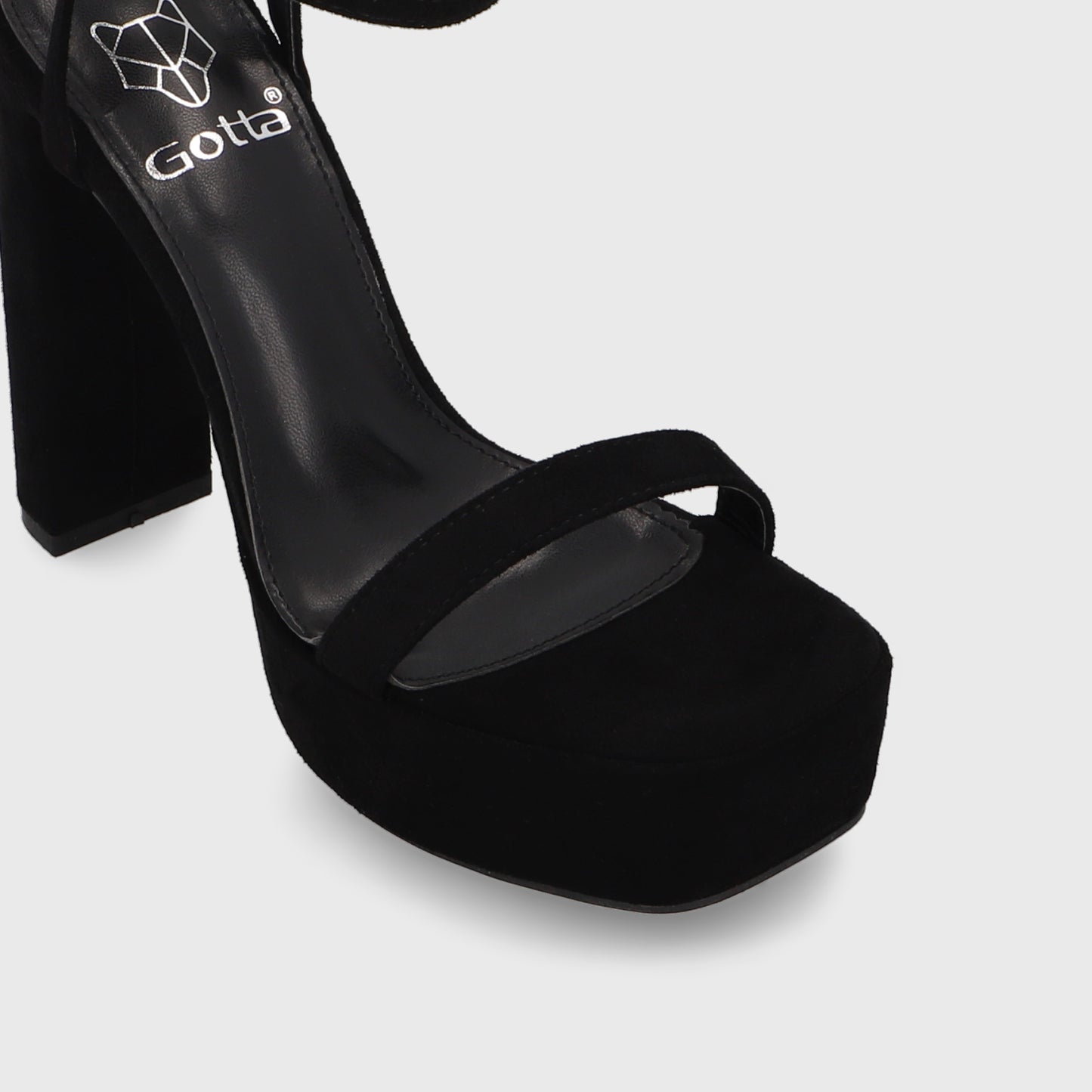 Sandalia Taco Negra Mujer 35101