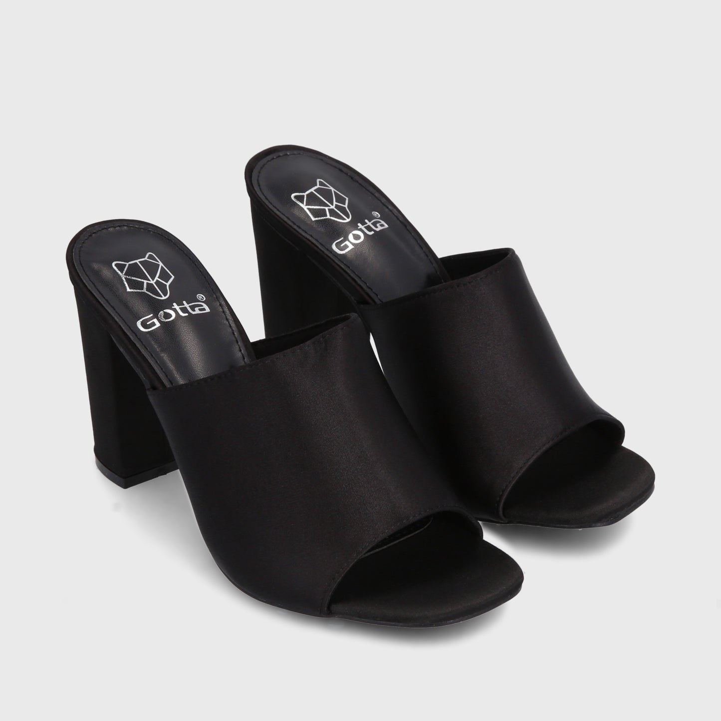 Sandalia Taco Negra Mujer 35121