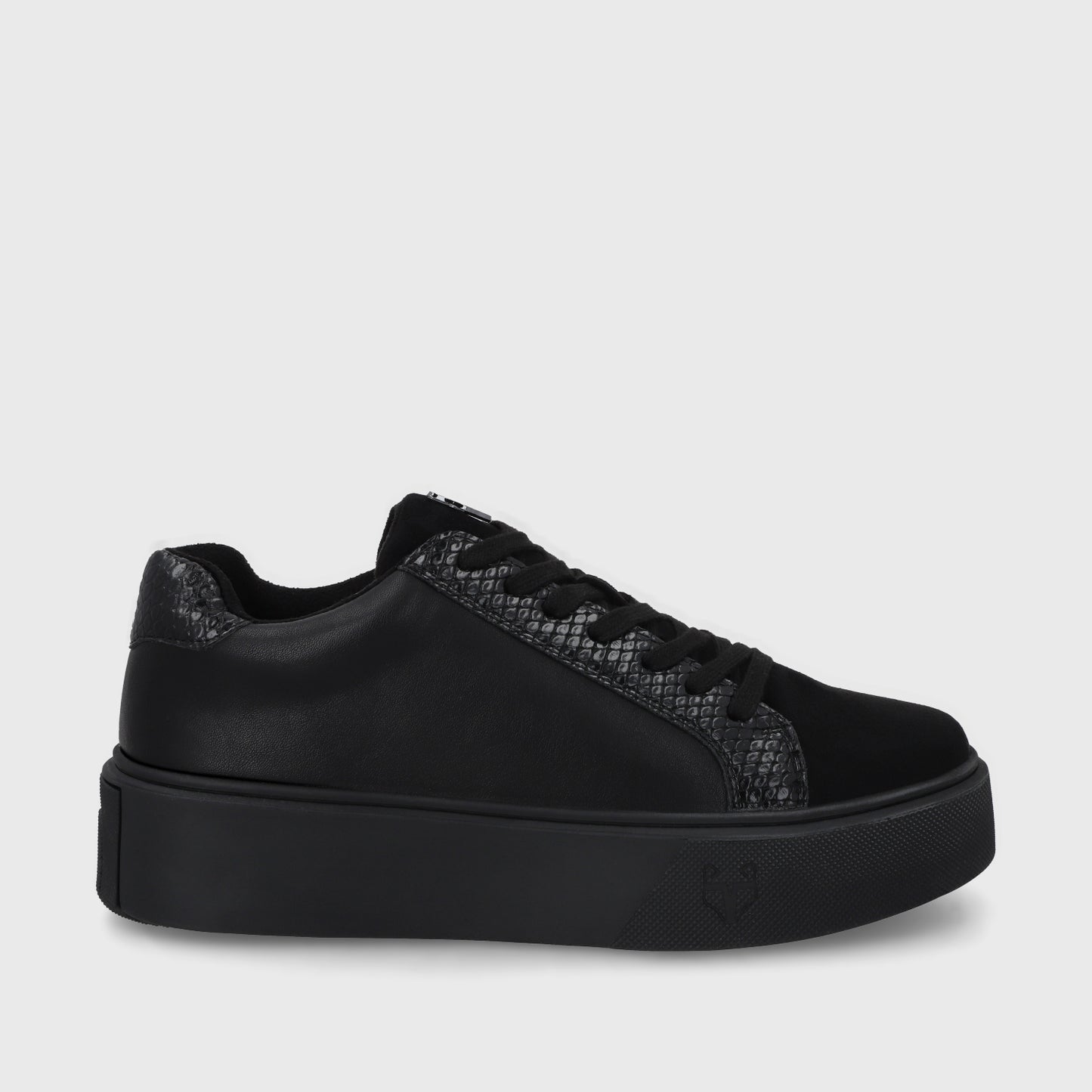 Zapatilla Negra Brillante Mujer 43042