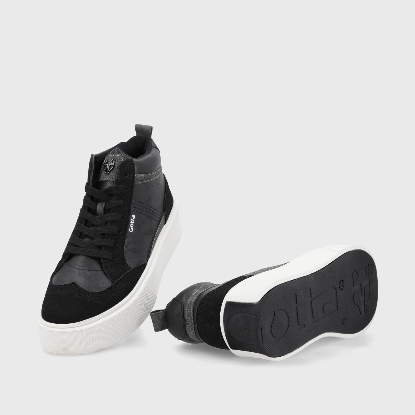 Zapatilla Negro Mujer 43044