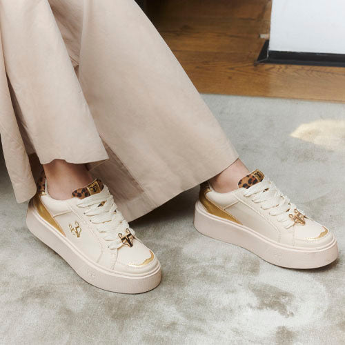 Zapatilla Beige Mujer 43046
