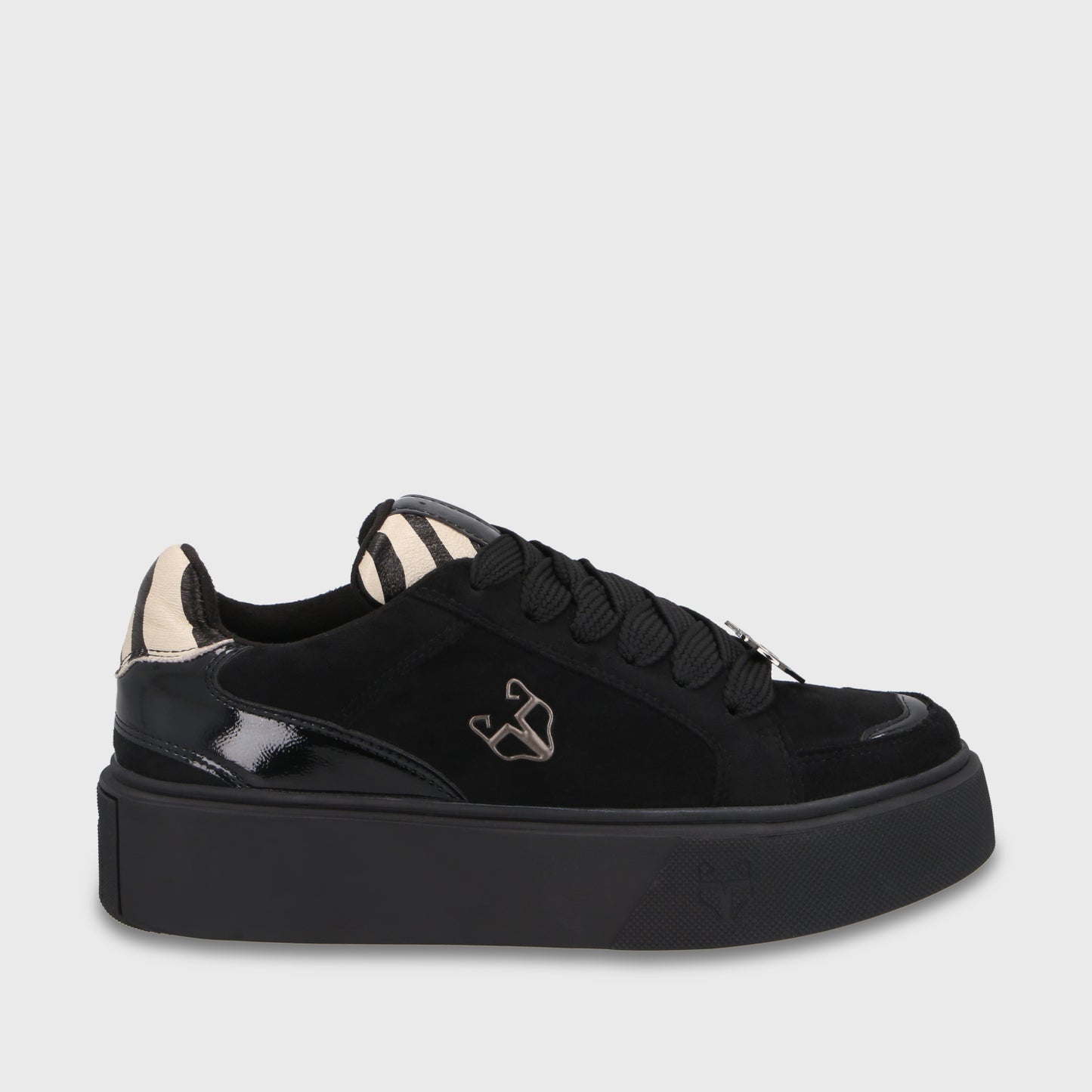 Zapatilla Negra Mujer 43046