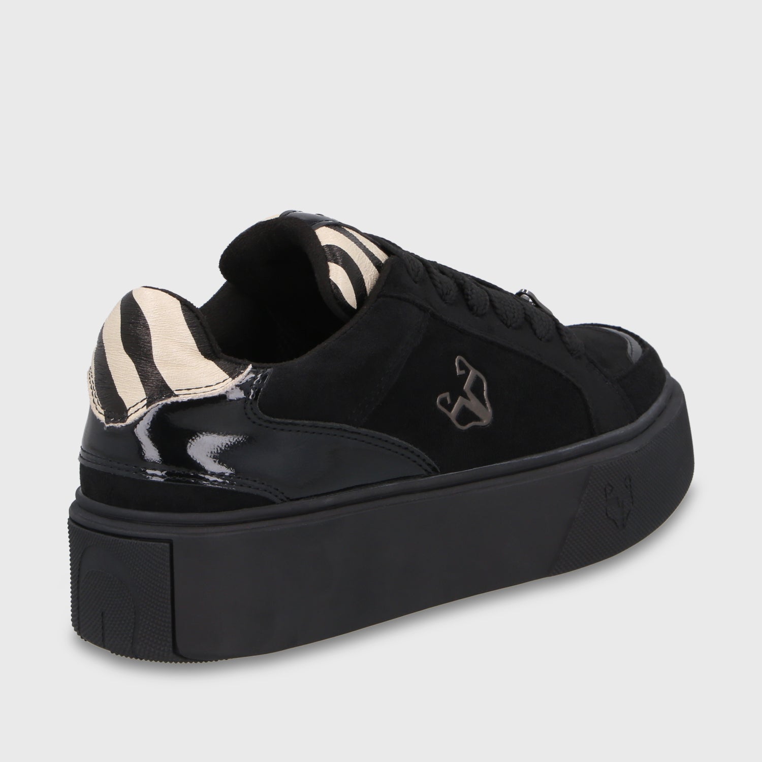 Zapatilla  Negra Mujer 43046