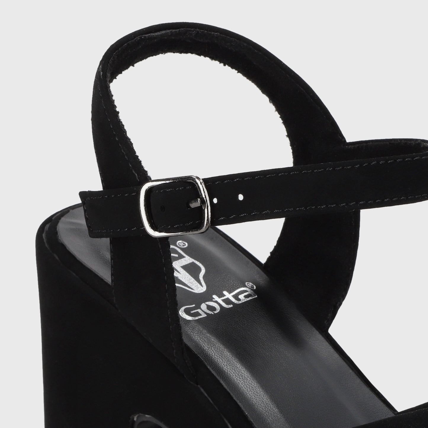 Sandalia Negra Mujer 45701