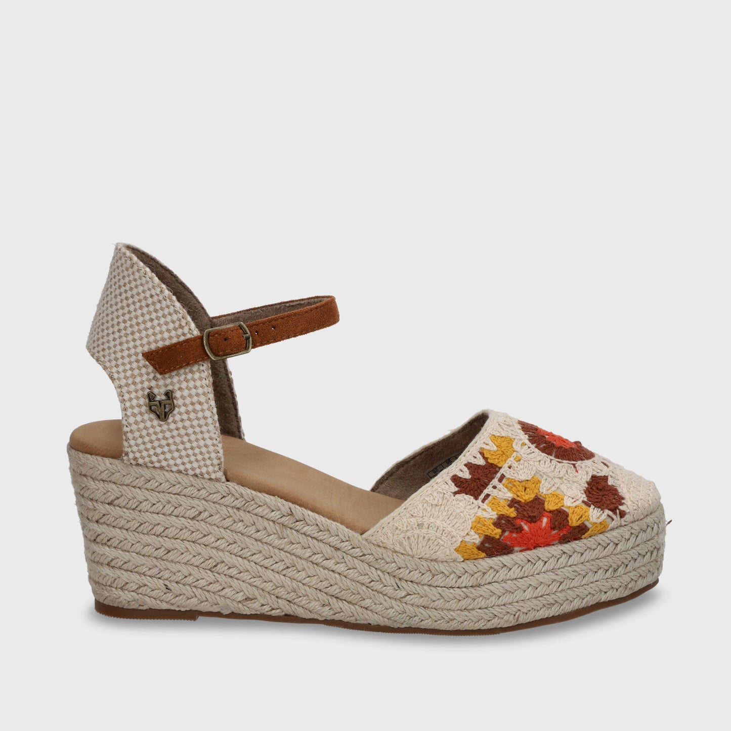 Sandalia Yute Beige Mujer 45711