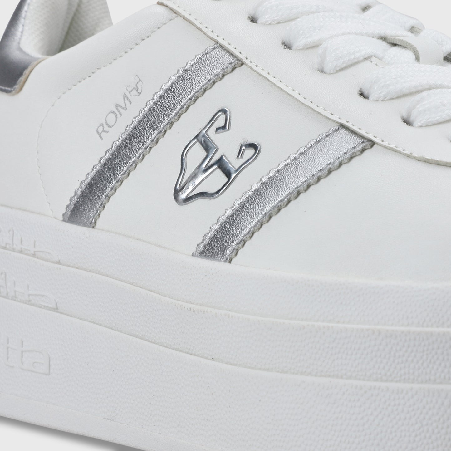 Zapatilla Roma Plataforma Plateada Mujer 53750