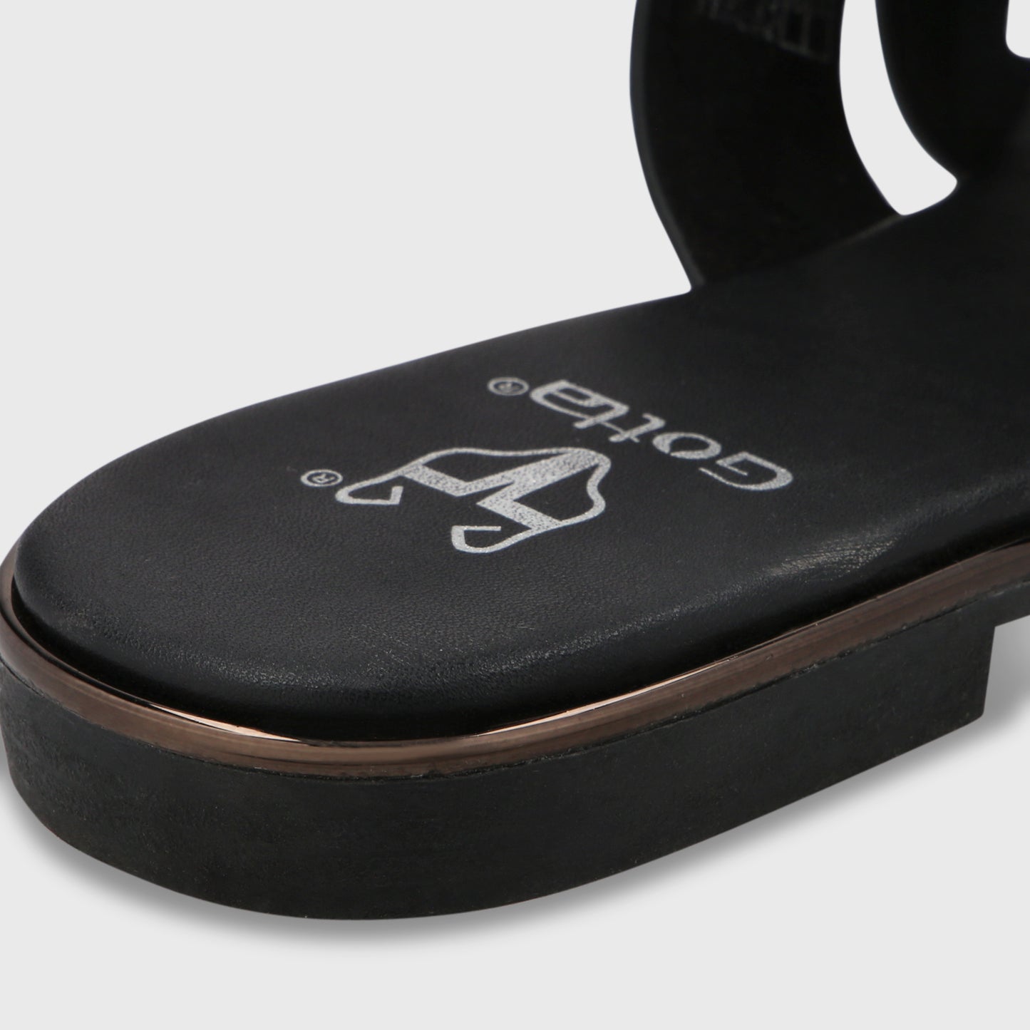 Sandalia Plano Negro Mujer 55210