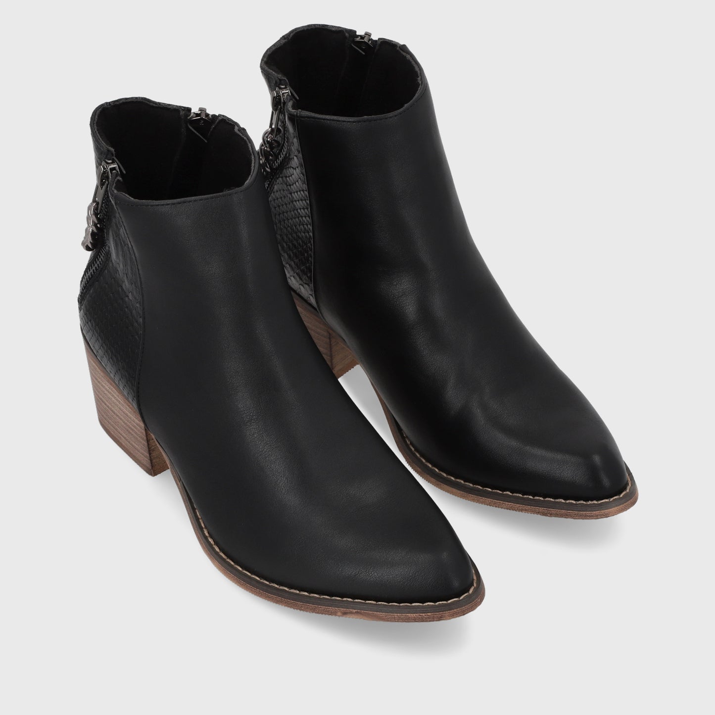 Botín Negro Mujer 9722A