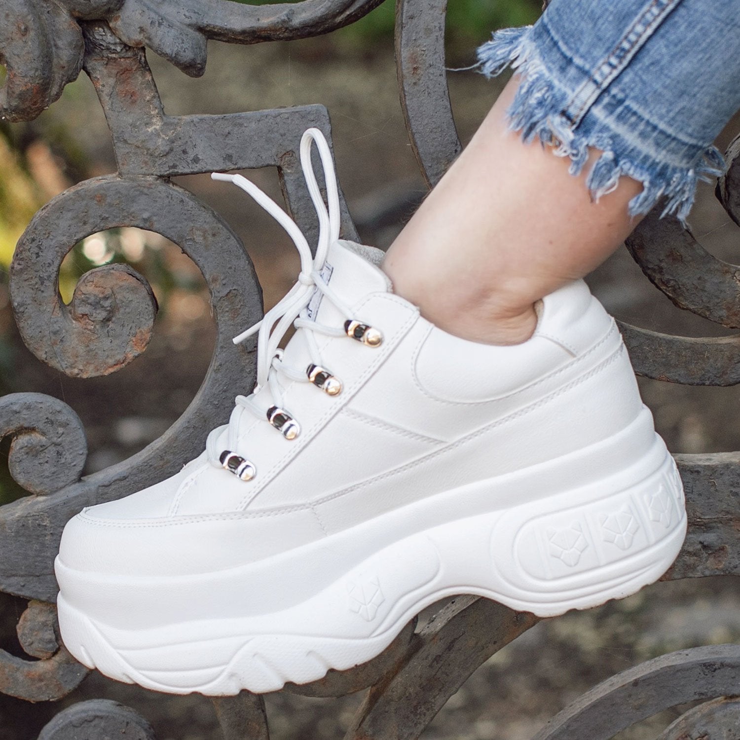 Zapatilla Blanca Mujer 97249