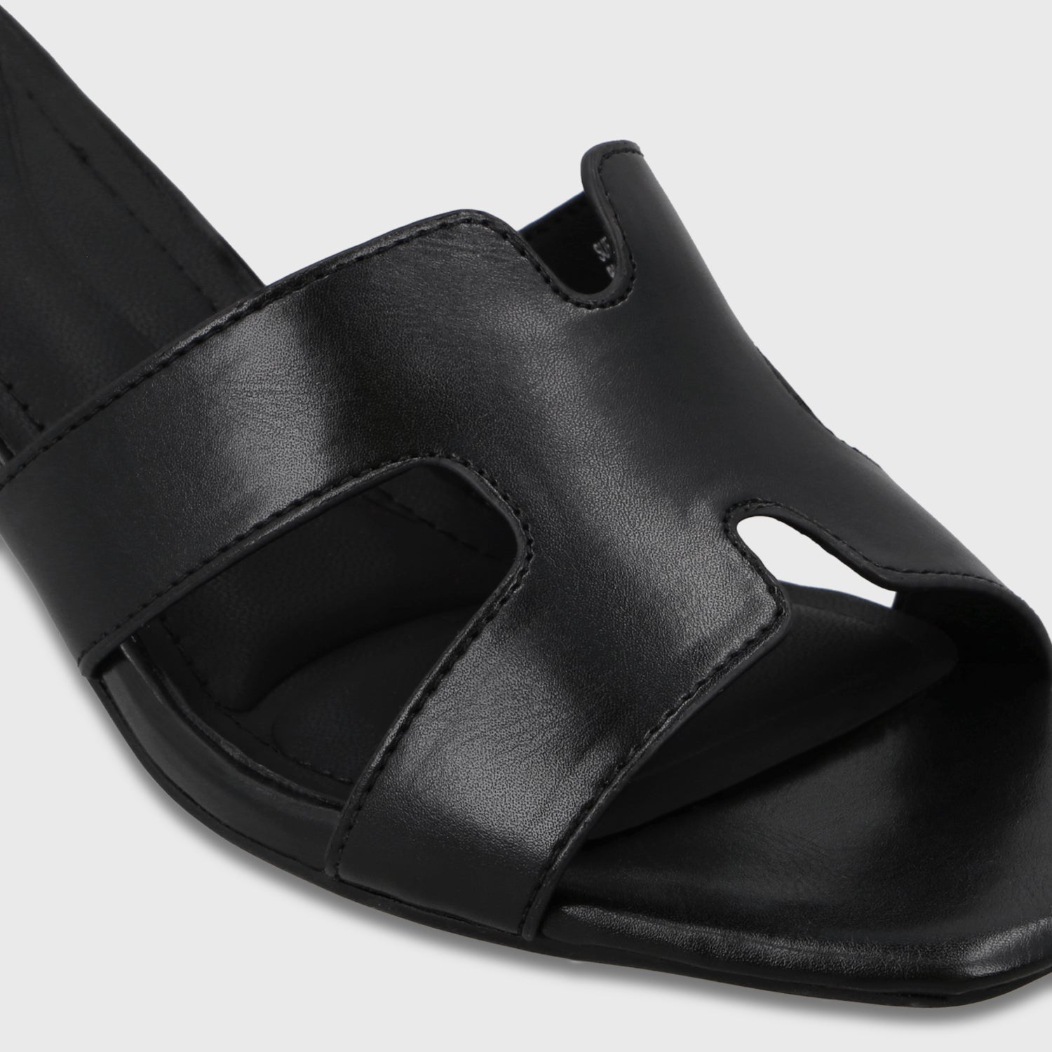 Sandalia Taco Negra Mujer 64030 - Gotta Chile