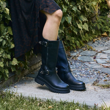 Bota Plataforma Negra Mujer 6584201 - Gotta Chile