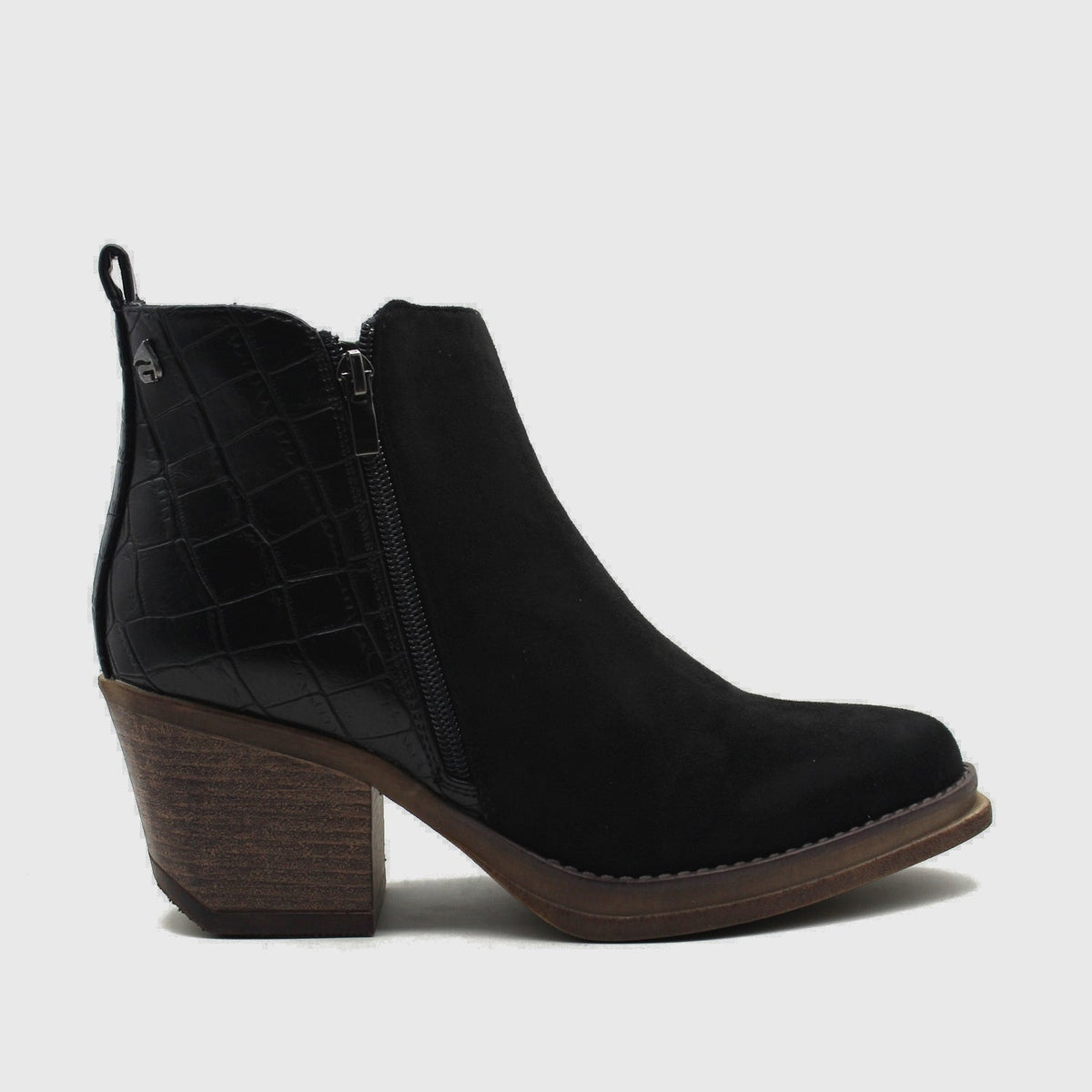 Botín Negro Mujer C7301