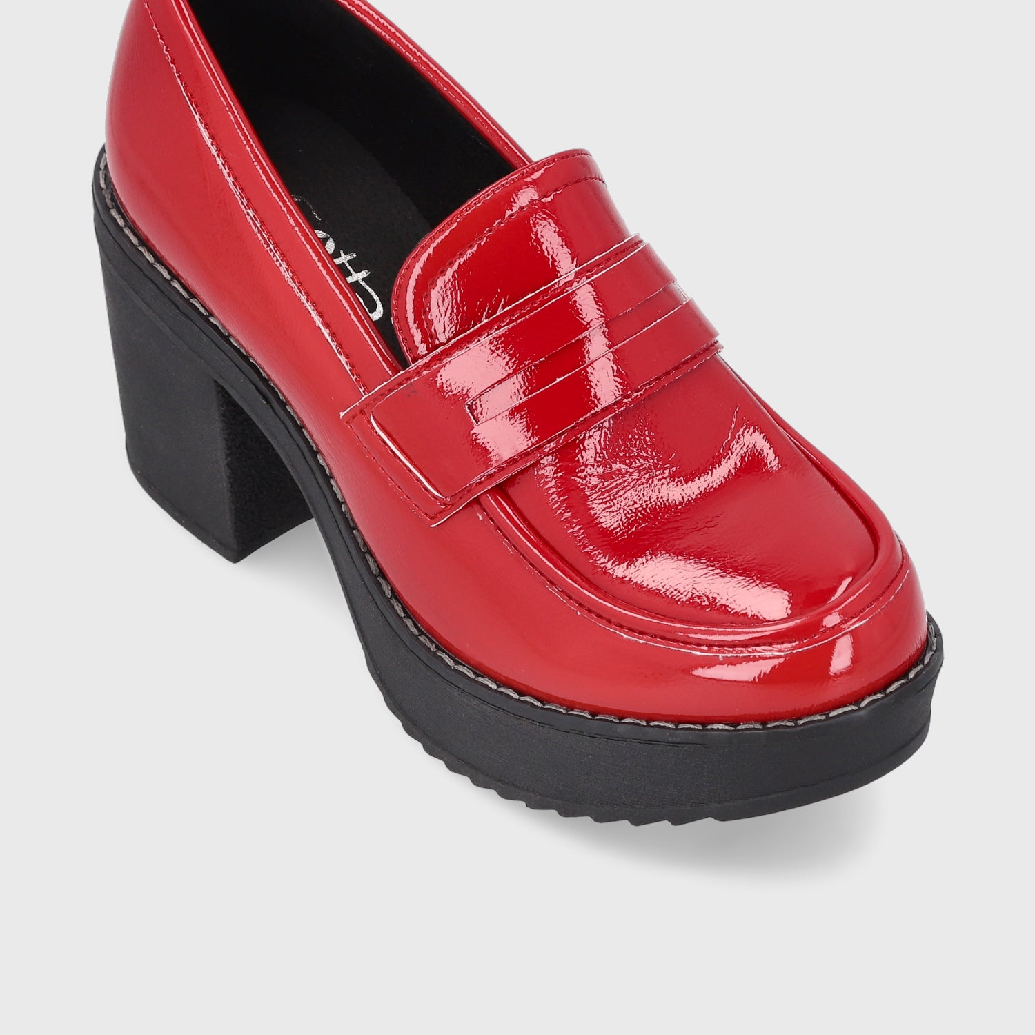 ZAPATO DE TACO ROJO CHAROL 13503 – Gotta Chile - Main Image