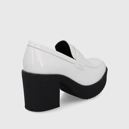 Zapato Blanco Charol Mujer 13503