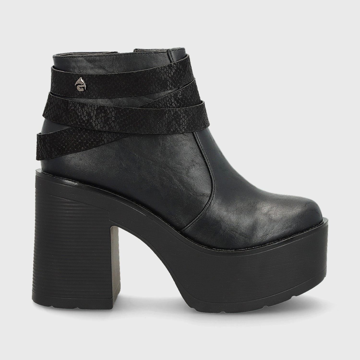 BOTÍN TACO PLATAFORMA NEGRO 15035 – Gotta Chile