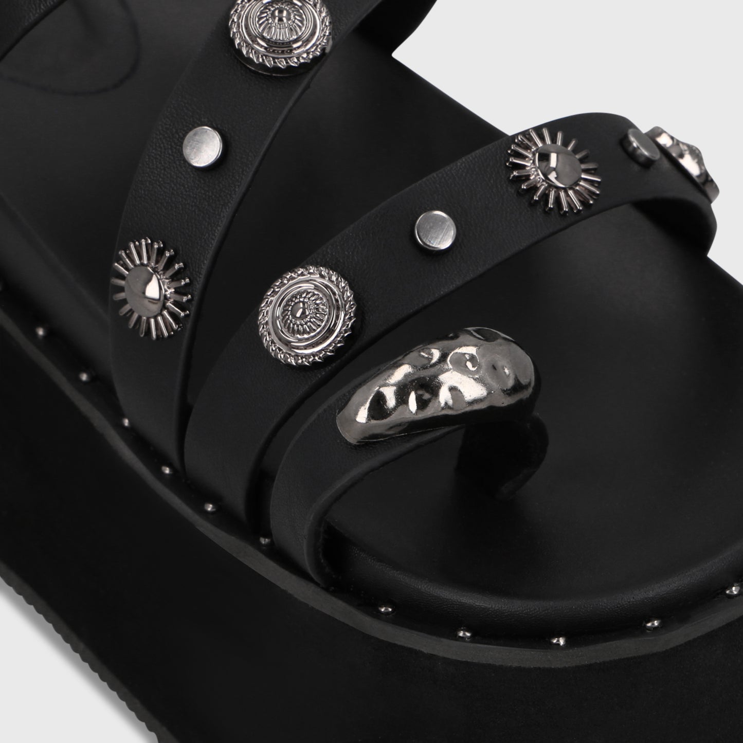 Sandalia Plataforma Negra Mujer 1566G