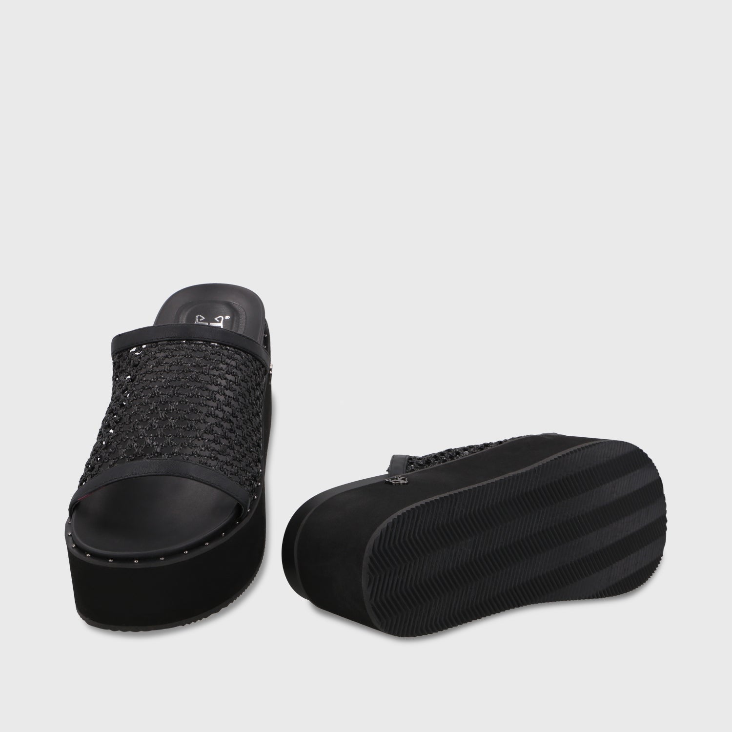 Sandalia Plataforma Negra Mujer 1566H