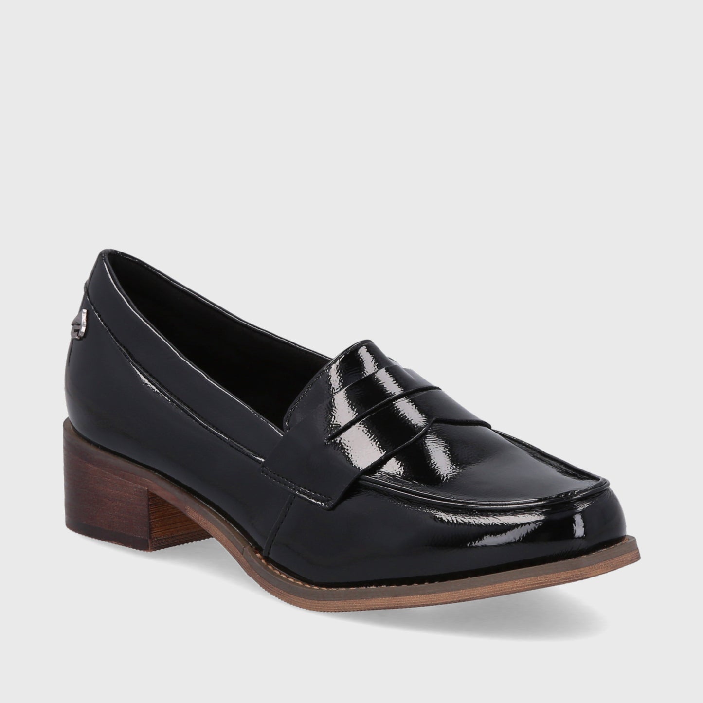 Zapato Negro Charol Mujer 23552