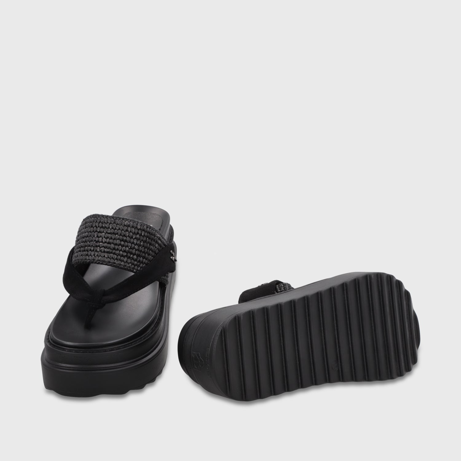 Sandalia Plataforma Negra Mujer 25234