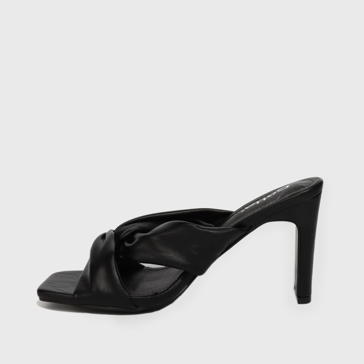 Sandalia Taco Negra Mujer 25700