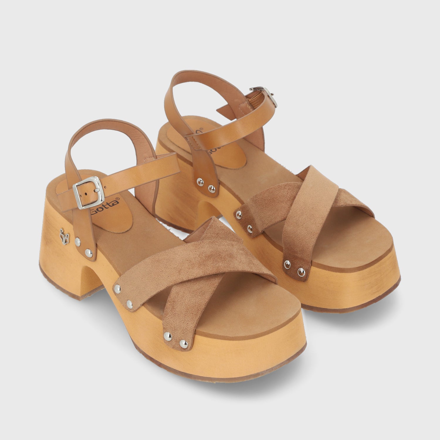 Sandalia Camel Mujer 35263