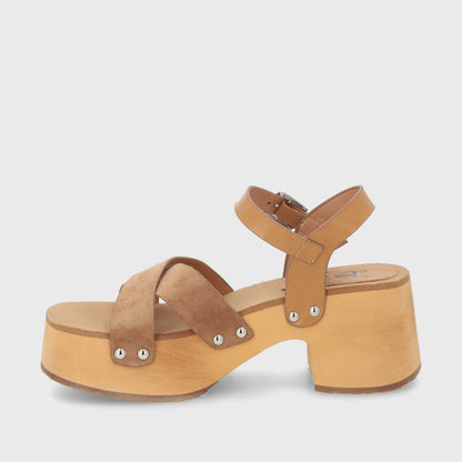 Sandalia Camel Mujer 35263