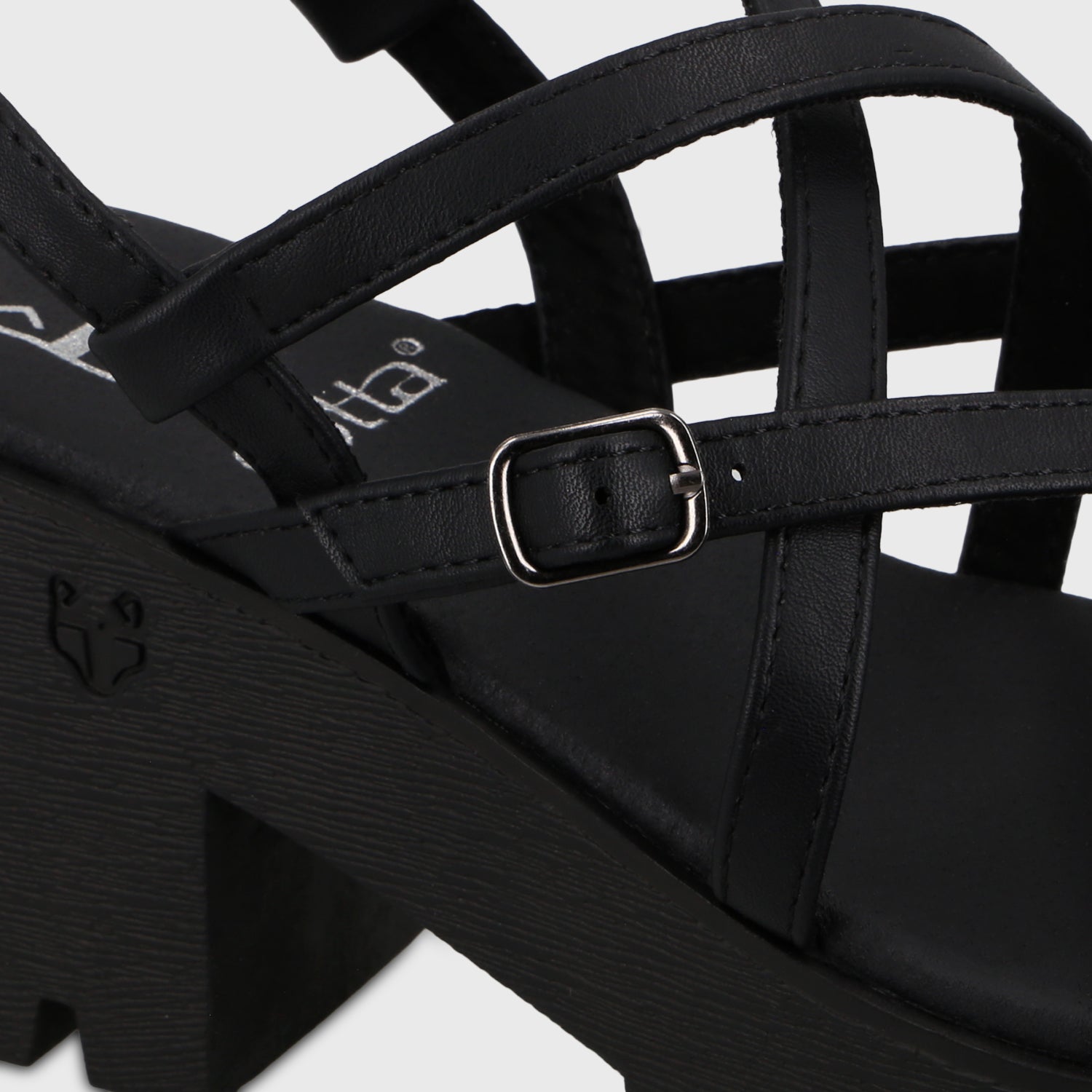Sandalia Plataforma Negra Mujer 43024