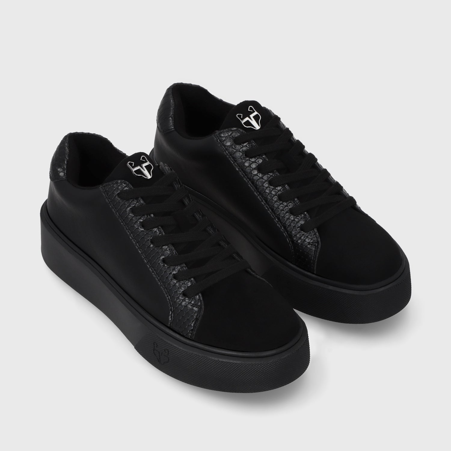 Zapatilla Negra Brillante Mujer 43042 - Main Image