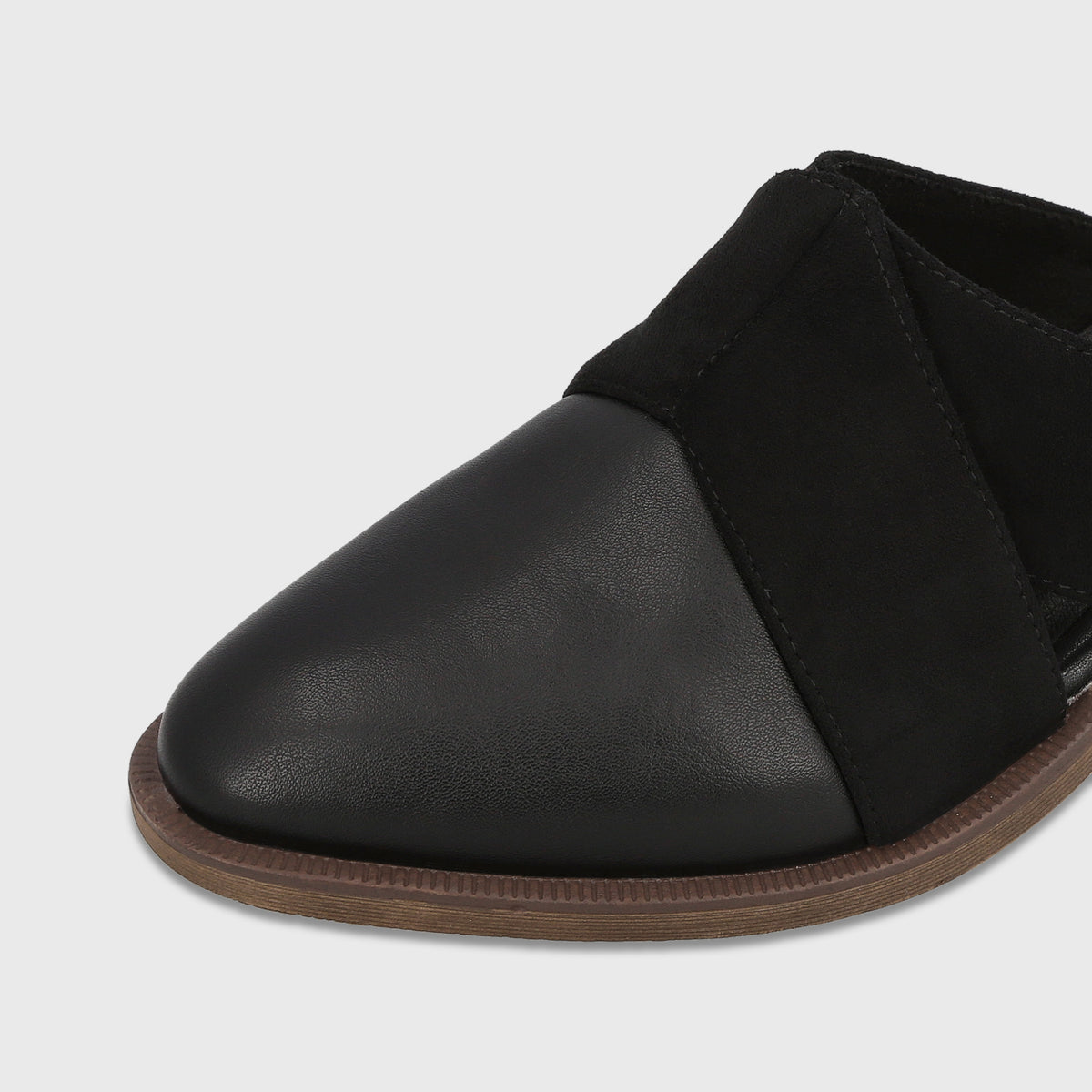 Zapato Taco Negra Mujer Magda
