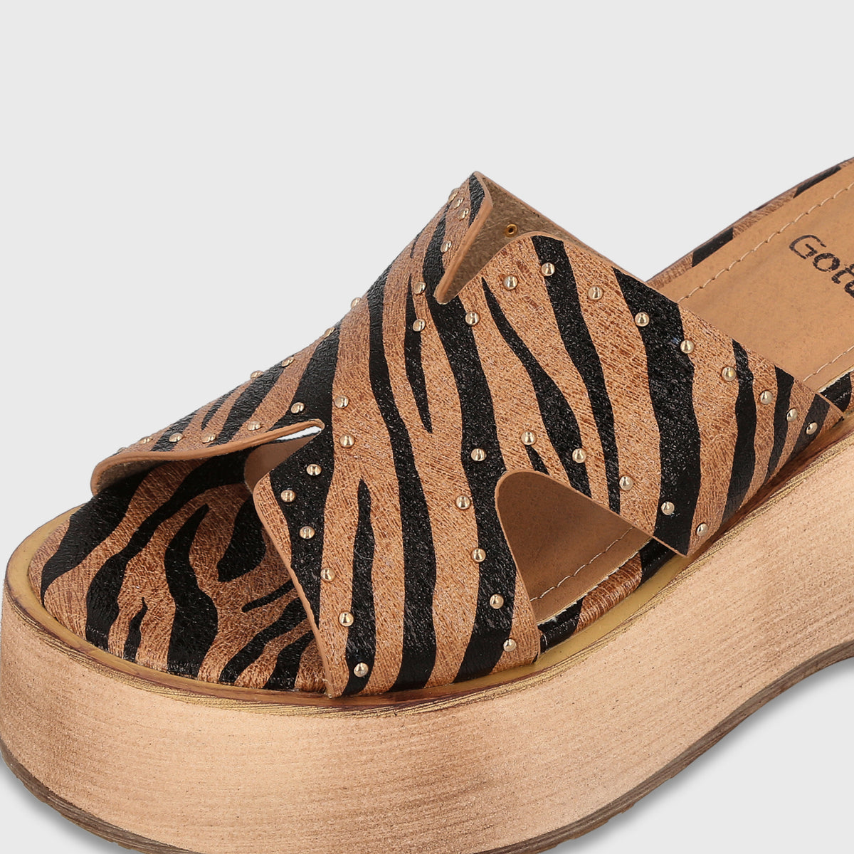 Sandalia Plataforma Animal Print Mujer Gina