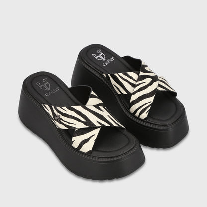 Sandalia Plataforma Animal Print Mujer Lola