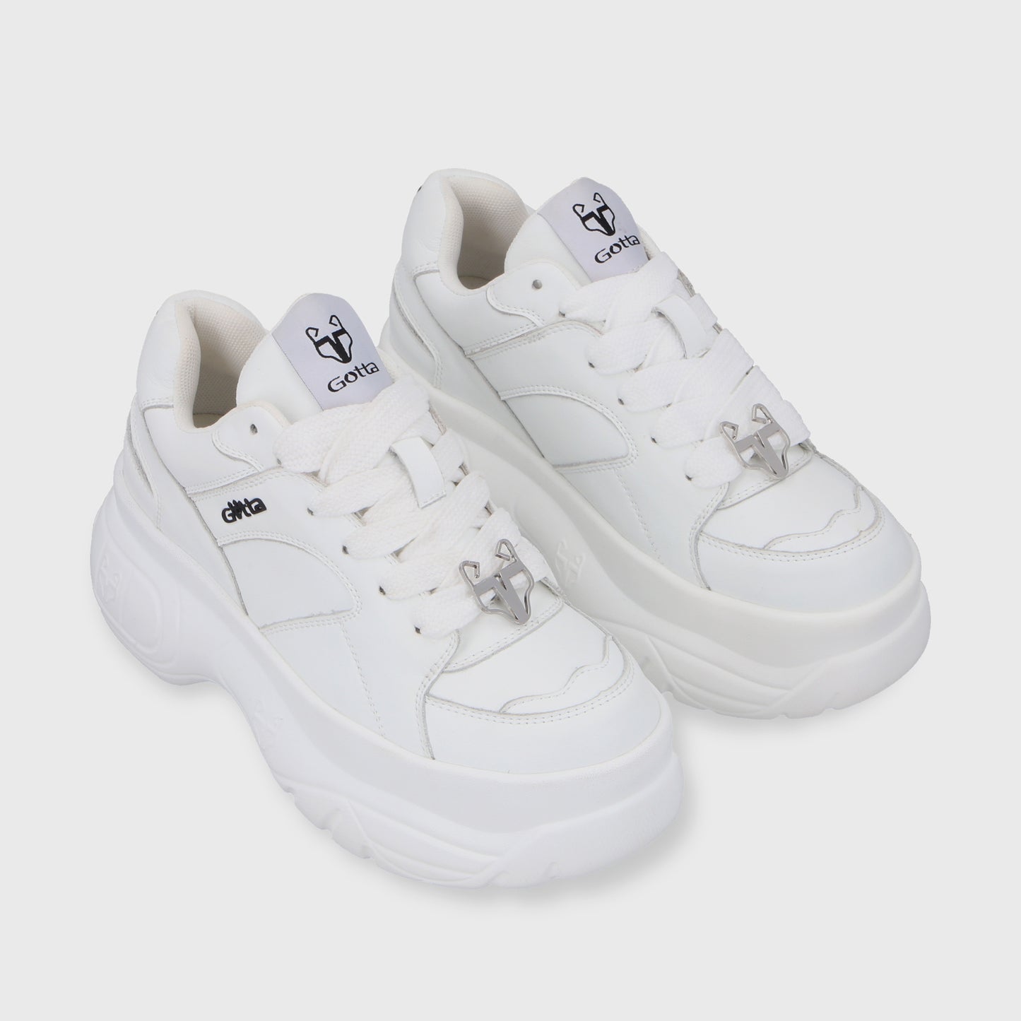 Zapatilla Plataforma Cuero Blanca Mujer 9724A