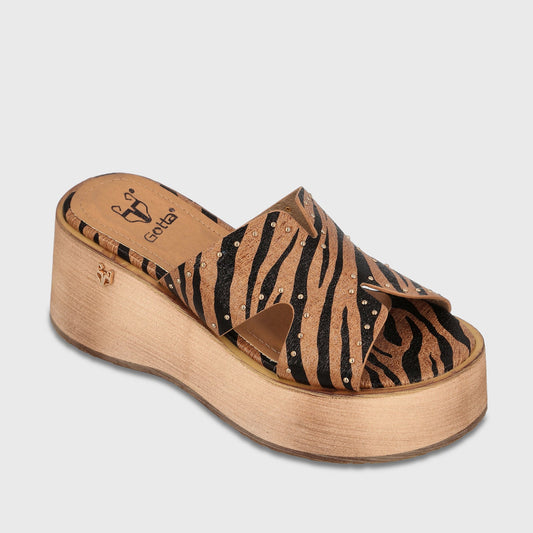 Sandalia Plataforma Animal Print Mujer Gina - Gotta Chile