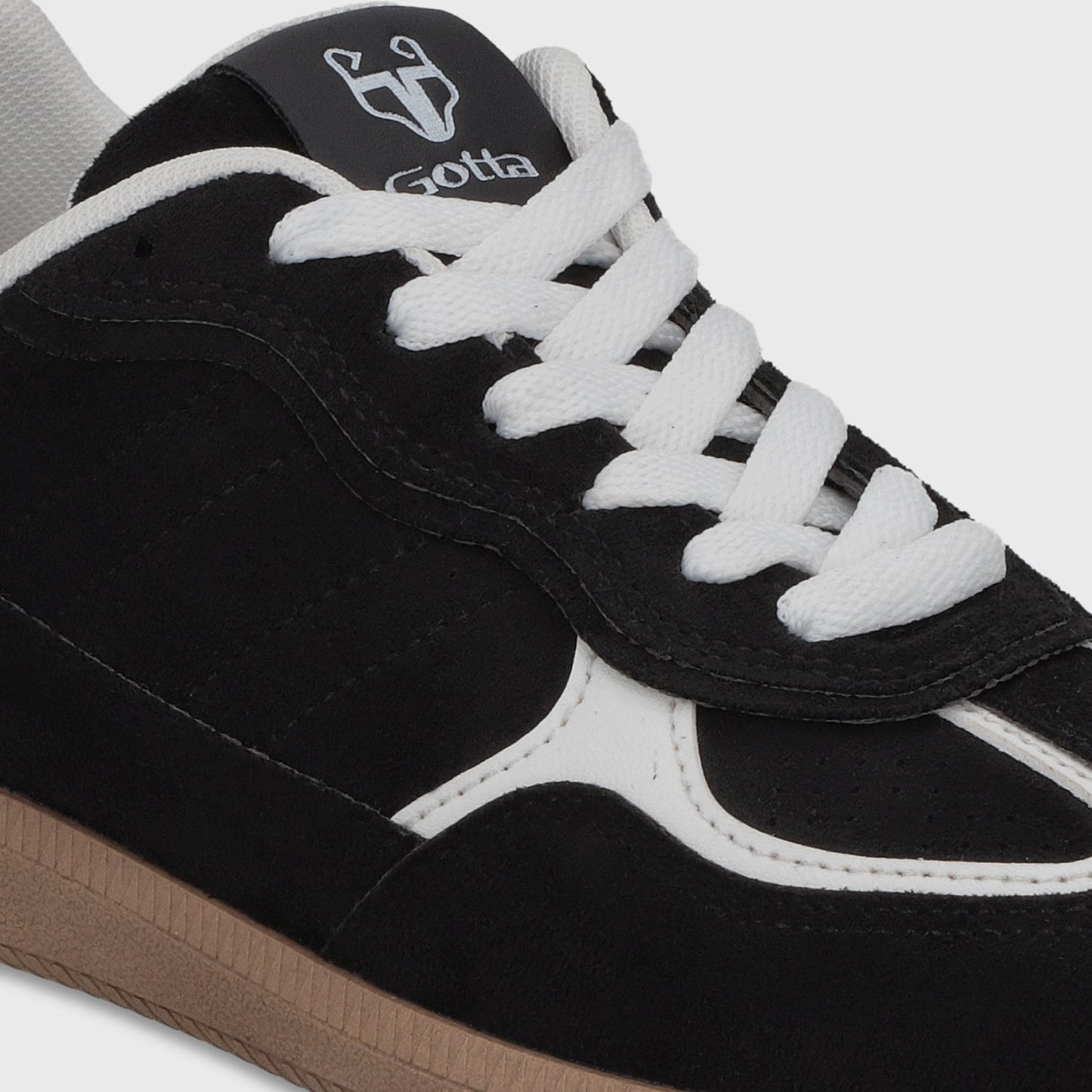 Zapatilla Negra Mujer 4806201 - Gotta Chile